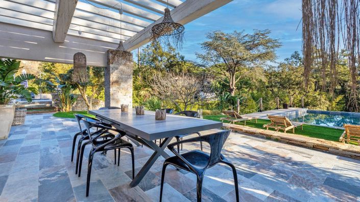 Image No.3-5 Bed House for sale