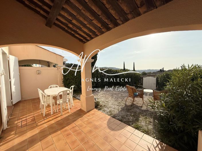 Image No.4-2 Bed House for sale