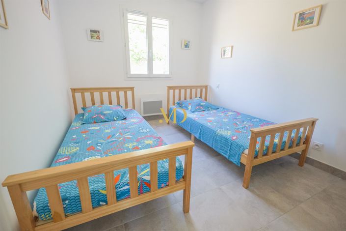 Image No.13-3 Bed House for sale