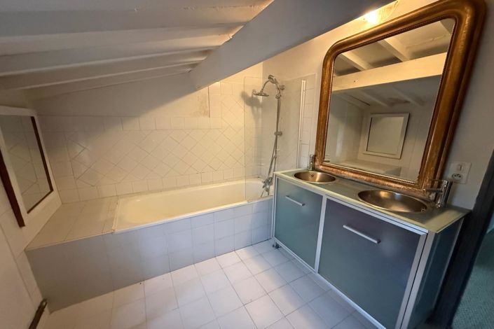 Image No.7-Maison de 4 chambres à vendre à Uzès