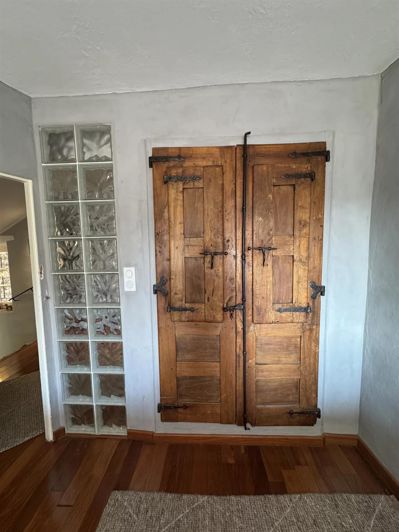 Image No.33-House for sale