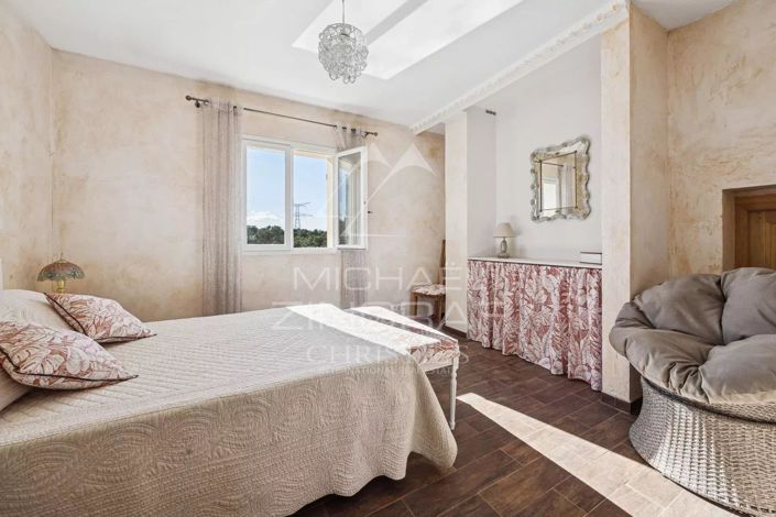 Image No.10-Maison de 4 chambres à vendre à Saint-Cézaire-sur-Siagne