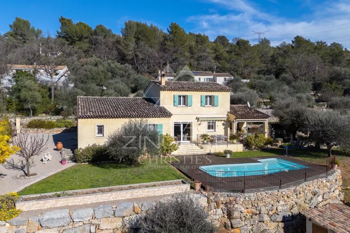 Image No.2-Maison de 4 chambres à vendre à Saint-Cézaire-sur-Siagne