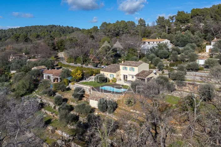 Image No.3-Maison de 4 chambres à vendre à Saint-Cézaire-sur-Siagne