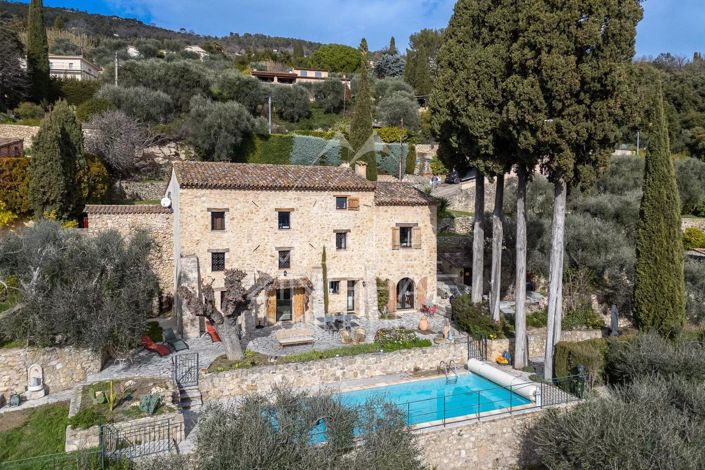 Image No.2-6 Bed House for sale