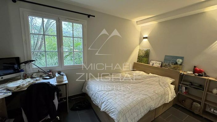 Image No.13-4 Bed House for sale