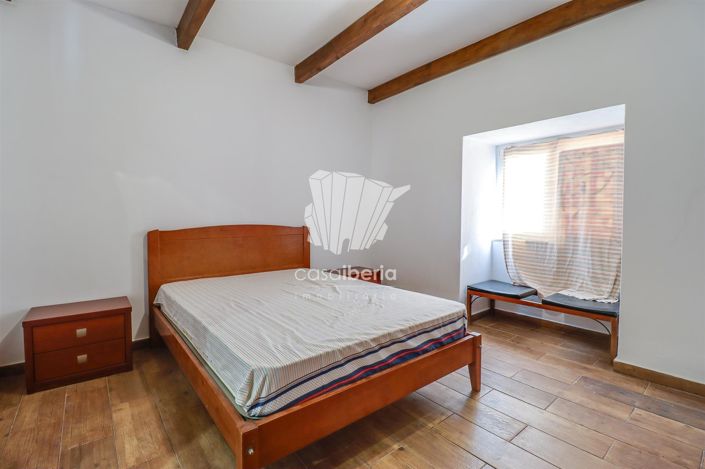 Image No.11-3 Bed House for sale