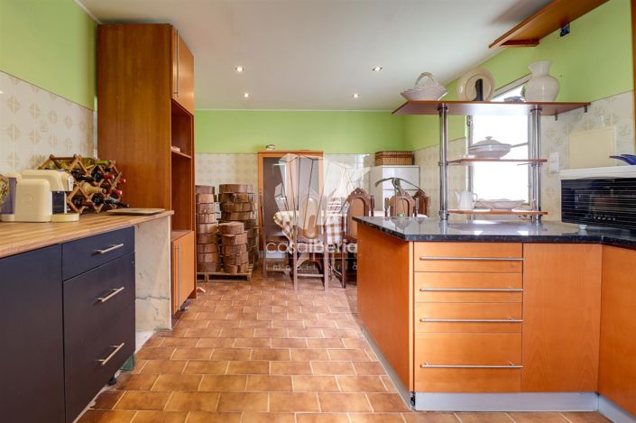 Image No.23-3 Bed House for sale