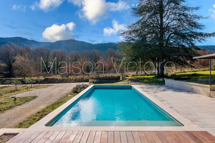 Image No.20-5 Bed House for sale