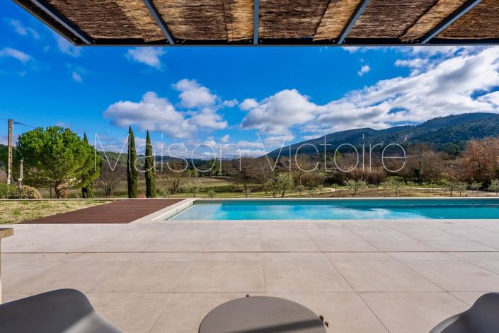 Image No.21-5 Bed House for sale