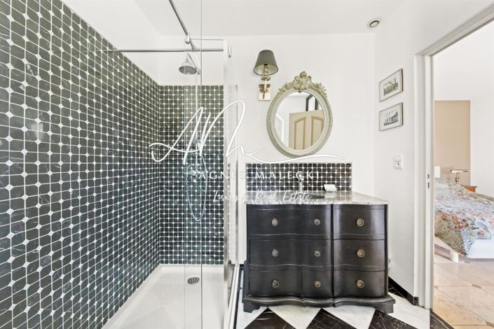 Image No.20-Maison de 4 chambres à vendre à La Motte