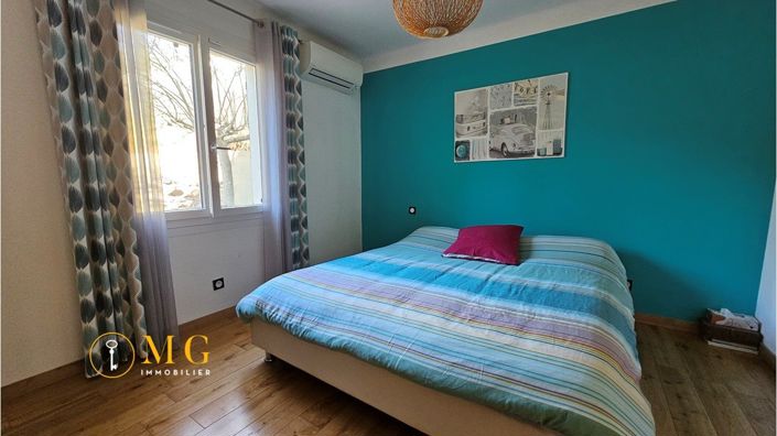 Image No.11-5 Bed House for sale