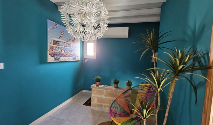 Image No.15-5 Bed House for sale