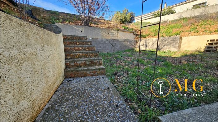 Image No.21-5 Bed House for sale