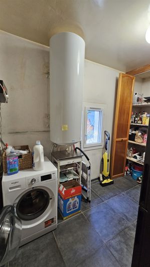 Image No.25-5 Bed House for sale