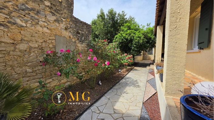 Image No.28-5 Bed House for sale