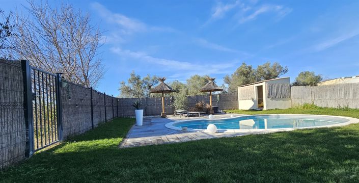 Image No.32-5 Bed House for sale