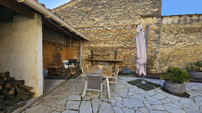 Image No.39-5 Bed House for sale