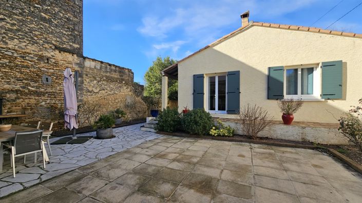 Image No.42-5 Bed House for sale