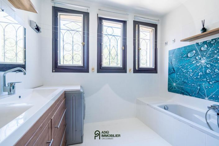 Image No.14-Maison de 9 chambres à vendre à Uzès