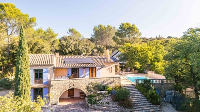 Image No.3-Maison de 9 chambres à vendre à Uzès