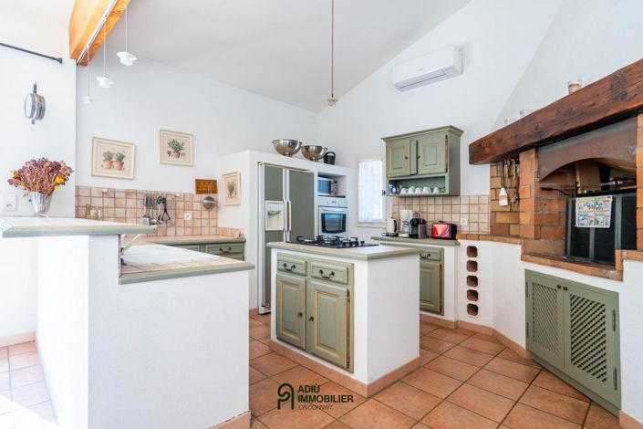 Image No.7-Maison de 9 chambres à vendre à Uzès