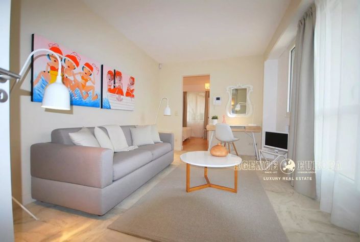 Image No.10-5 Bed House for sale