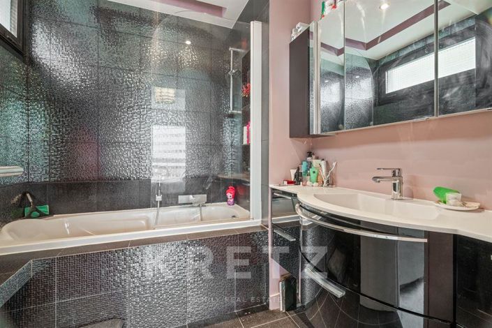 Image No.12-Appartement de 2 chambres à vendre à Paris