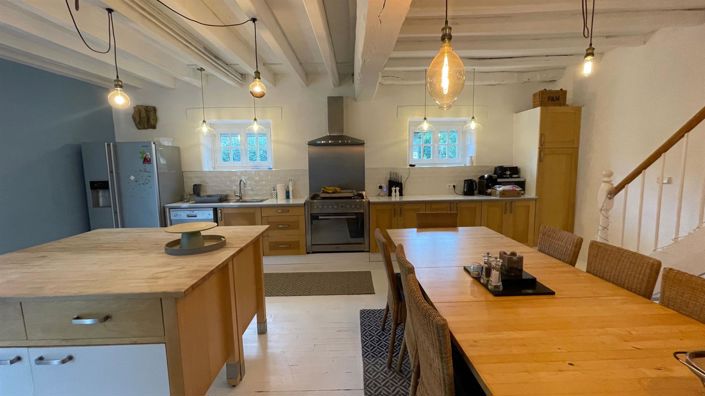 Image No.4-7 Bed House for sale