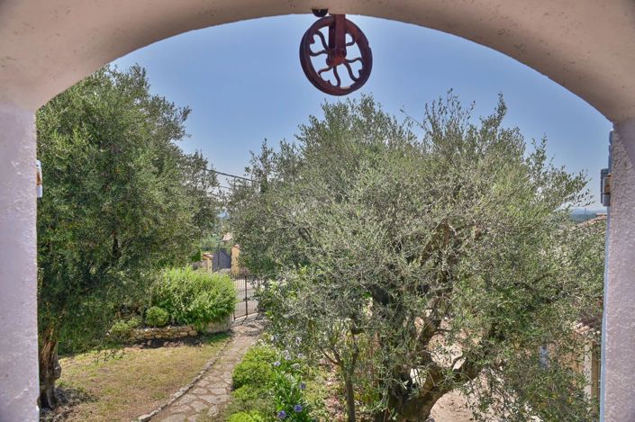 Image No.27-7 Bed House for sale