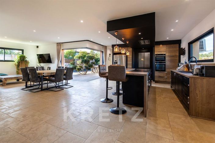 Image No.4-3 Bed House for sale