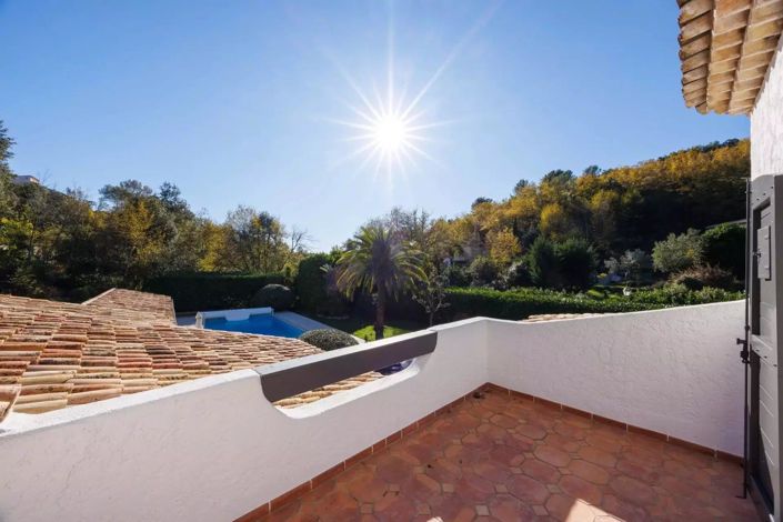 Image No.7-4 Bed House for sale