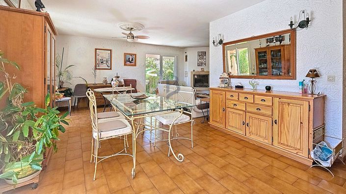 Image No.6-3 Bed House for sale