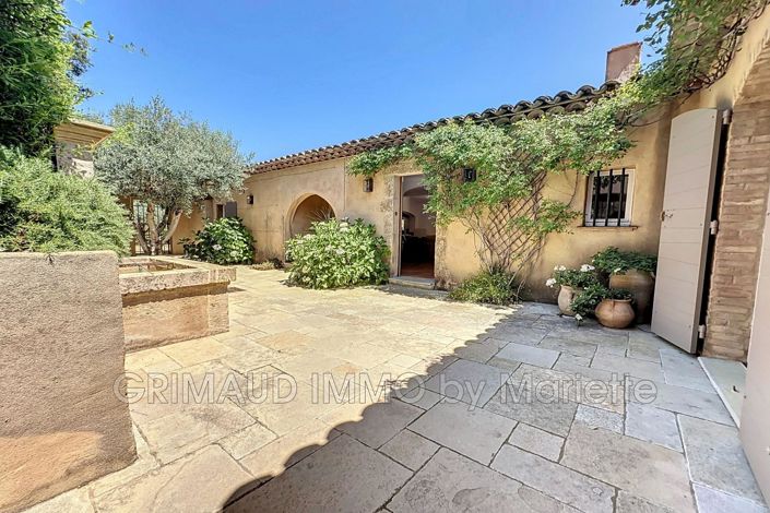 Image No.7-4 Bed House for sale