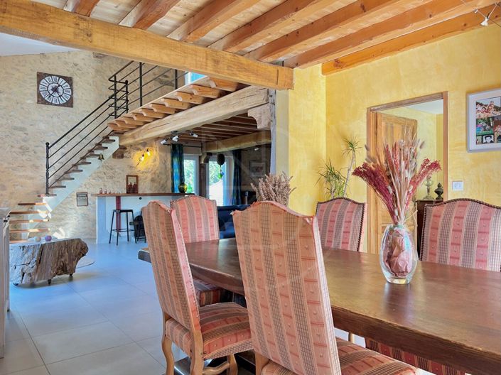 Image No.5-7 Bed House for sale