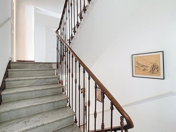 Image No.12-5 Bed House for sale