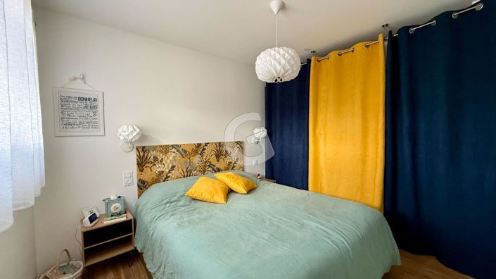 Image No.10-3 Bed House for sale