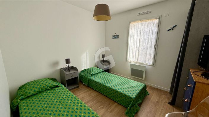 Image No.14-3 Bed House for sale