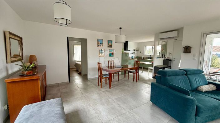 Image No.5-3 Bed House for sale