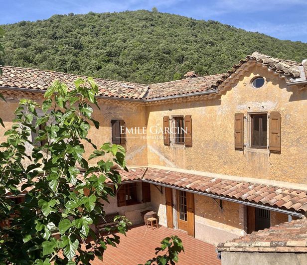 Image No.4-11 Bed House for sale