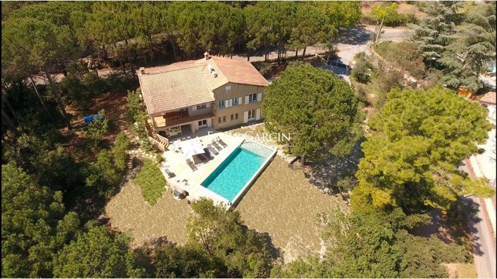 Image No.3-6 Bed House for sale