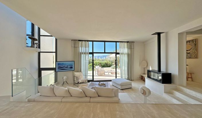 Image No.4-4 Bed House for sale