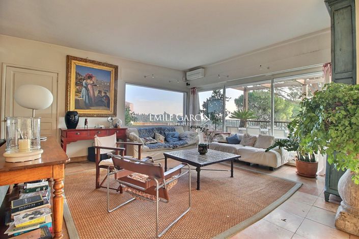 Image No.6-7 Bed House for sale