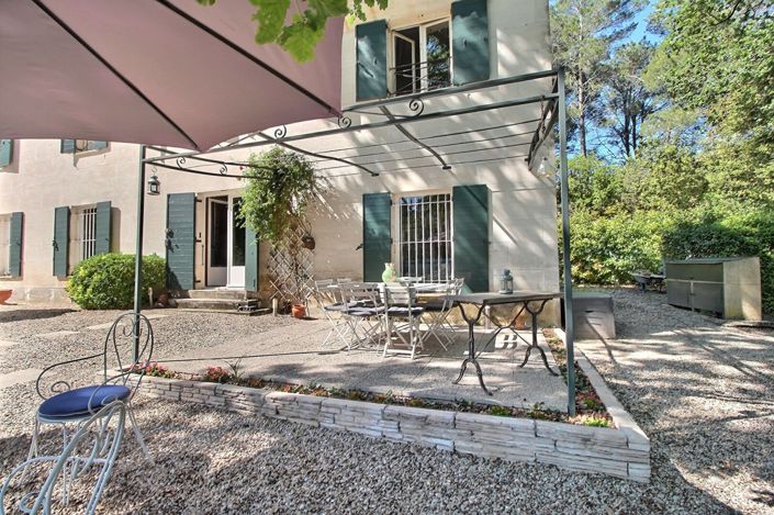 Image No.8-5 Bed House for sale