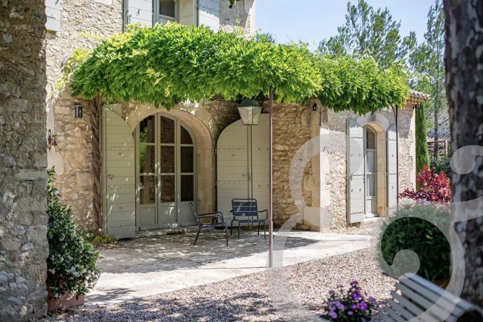 Image No.3-6 Bed House for sale