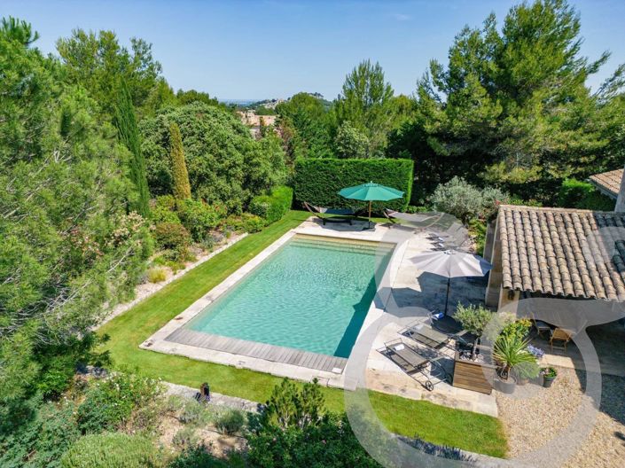 Image No.4-6 Bed House for sale