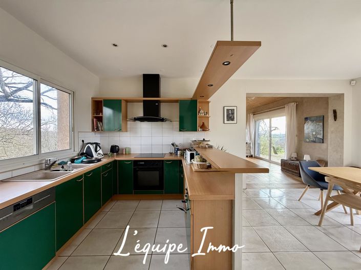 Image No.5-4 Bed House for sale