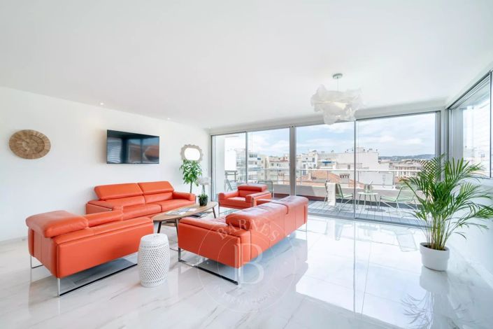 Image No.2-3 Bed Apartment for sale