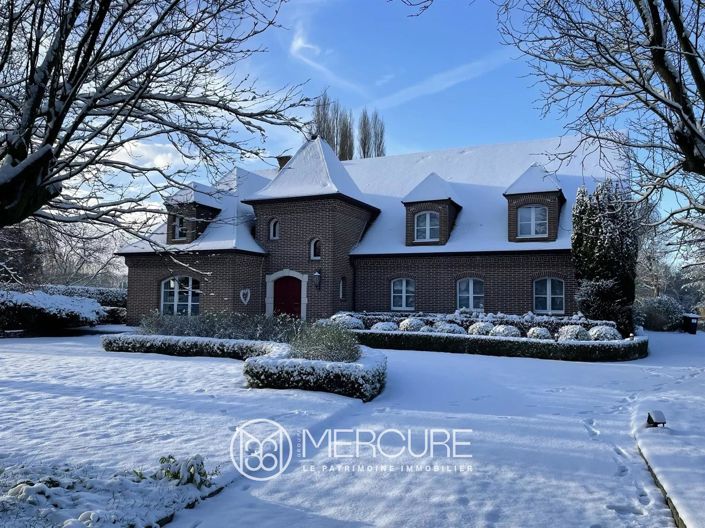 Image No.2-4 Bed House for sale