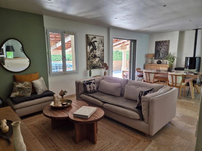 Image No.3-4 Bed House for sale